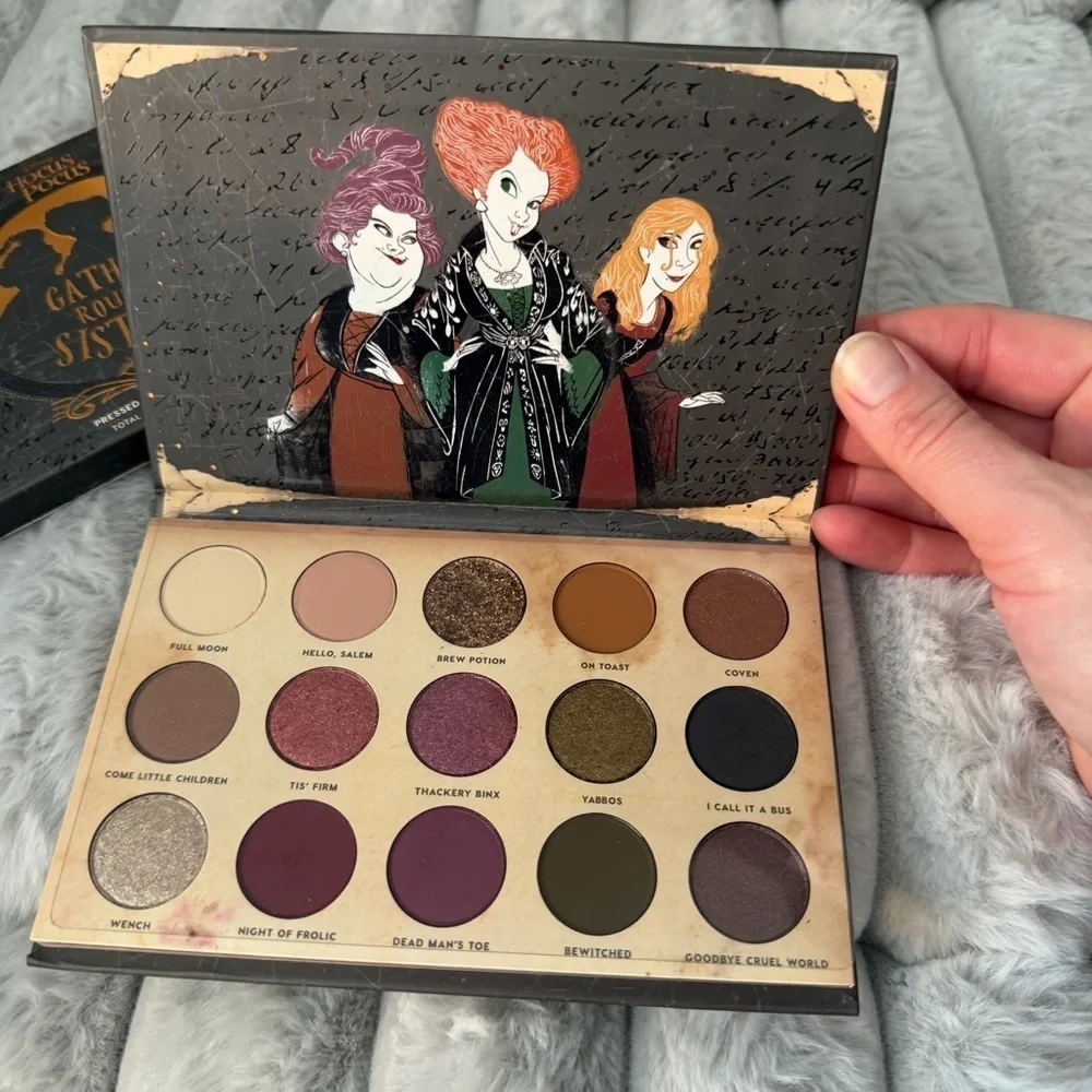 ColourPop Hocus Pocus makeup eye shadow pallet collaboration.